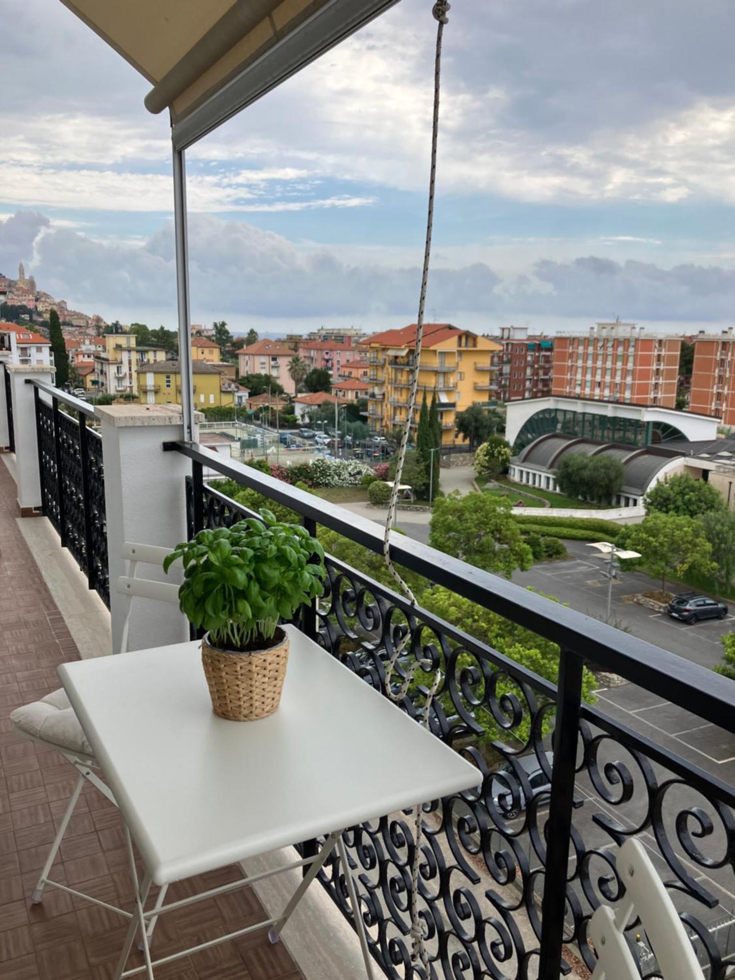 Aria Luce Mare Apartment San Bartolomeo Al Mare Ngoại thất bức ảnh